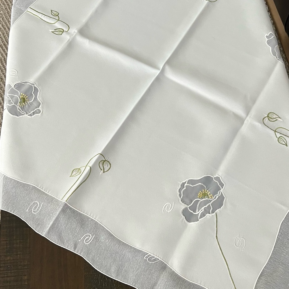 Vintage UNUSED table cloth
